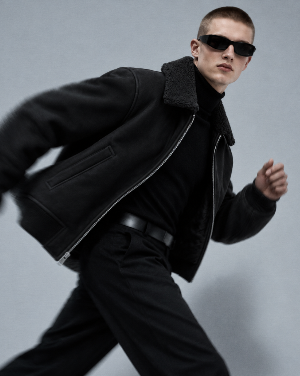 Noir Bomber